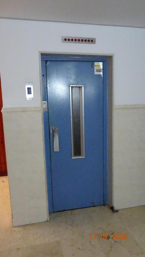 Apartamento Fenicia Con Aparcamiento Incluido Vistas Al Mar 카디스 외부 사진